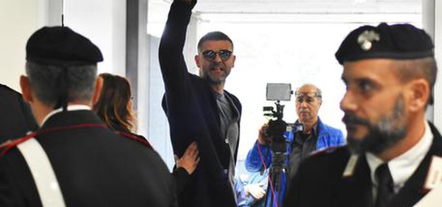 'Ndrangheta Aemilia, 2 anni a Vincenzo Iaquinta e 19 al padre. Il calciatore: ''Noi non c'entriamo"