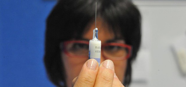 Si' a 10 vaccini obbligatori, meno sanzioni a genitori