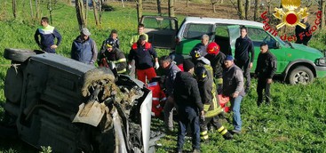 Grave incidente stradale nel Vibonese, due feriti gravi (FOTO)