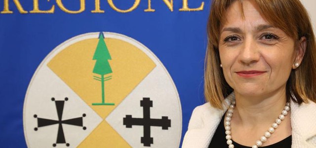 Assessore Robbe alla presentazione della mostra Escher