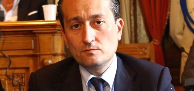 Mascaro perde un altro pezzo: si dimette anche Massimiliano Carnovale