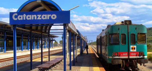 Il treno dei Tirocini giudiziari in partenza da Catanzaro