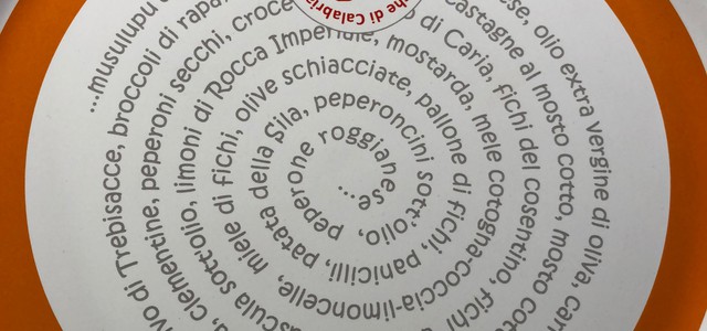 Consegnato al Sindaco di Luzzi Umberto Federico il Piatto dell’Accademia