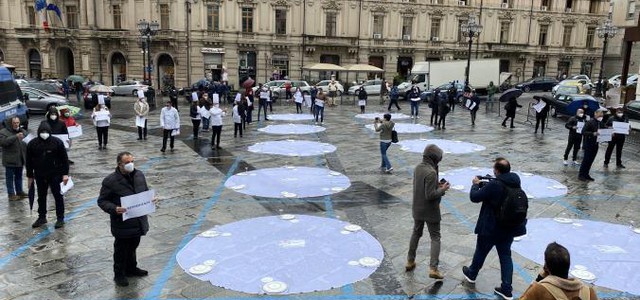 FOTONOTIZIA: RISTORATORI A CATA NZARO CONTRO DPCM