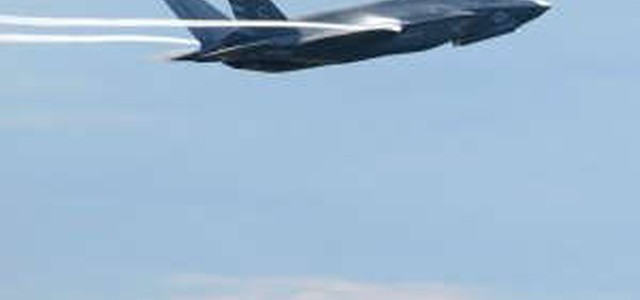Hacker russi, blitz contro l'Aeronautica a caccia dei segreti dell'F-35