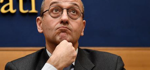 Bagnai, dal 2019 la flat tax per le imprese e dal 2020 per le famiglie