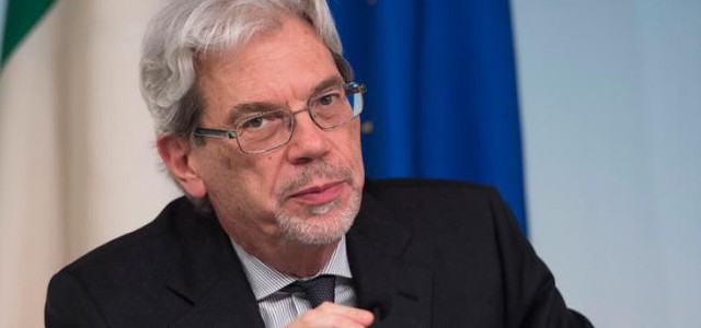 Ministro De Vincenti: "Oggi è una bella occasione di sviluppo"