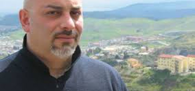 FIORITA E PISANO: “INTITOLARE A QUIRINO LEDDA L’ALA DI PALAZZO FAZZARI CHE IL COMUNE HA RICEVUTO IN COMODATO DALLA REGIONE”