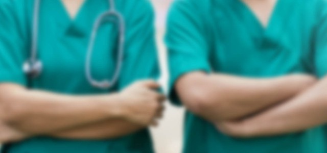 Aggrediti e offesi sette infermieri di Cetraro che denunciavano la carenza di protezioni