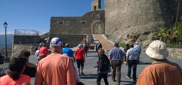 Squillace very, very nice: i turisti nord americani incantati dalla bellezza del comune catanzarese