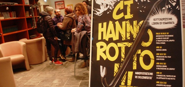 "Ci hanno rotto", mille euro raccolti nella serata del Centro Calabrese di Solidarietà