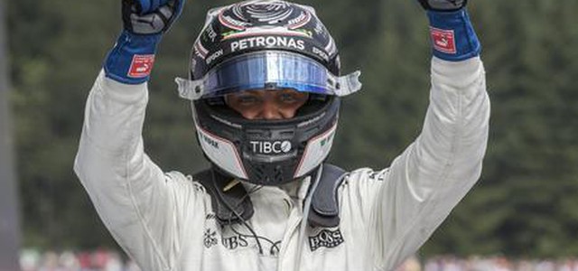 F1: Mercedes davanti nelle prime libere