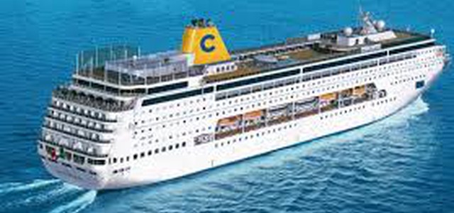 Mercoledì e domenica in arrivo altre due navi da crociera al porto di Reggio Calabria