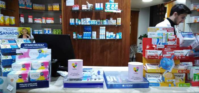 Farmaci per i bisognosi - Parte da un comune del cosentino il "Salvadanaio della Gentilezza"