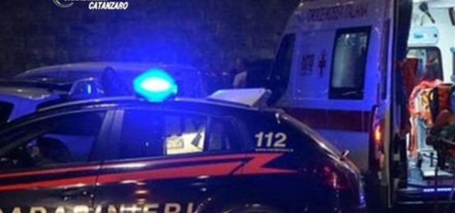 Investe pedone e scappa, arrestato.