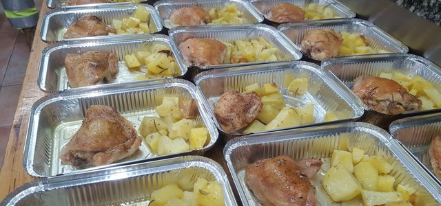 Isola Capo Rizzuto dona 121 pasti per Pasqua