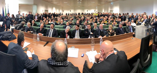 Battaglia sanità, i sindaci a fianco del presidente Oliverio