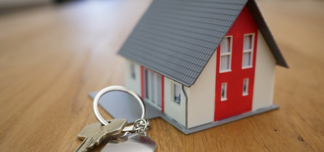 Calabria: scendono ancora i prezzi delle compravendite, in lieve risalita gli affitti