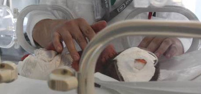 Neonato abbandonato, muore in ospedale a Torino