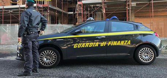 Percepivano reddito e lavoravano, dieci denunce