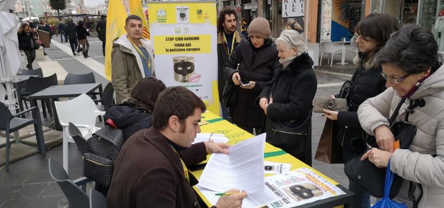Coldiretti: stop ai cibi falsi , raccolti 1,1 mln di firme in Europa. 35mila in Calabria