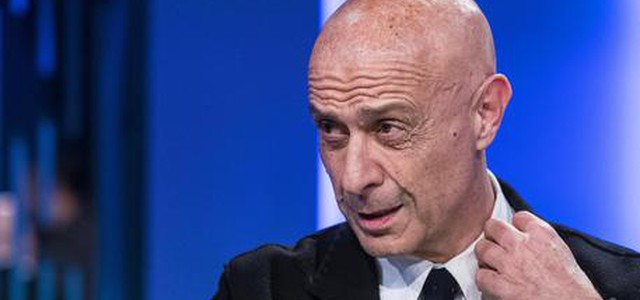 Terrorismo, Minniti: 'Rafforzati controlli zone affollate'