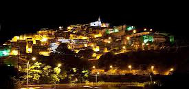 Isca sullo Jonio, il 26 e 27 luglio la XIV edizione de “L’Albero di Canto”   Il borgo protagonista tra tradizione, arte, musica ed enogastronomia