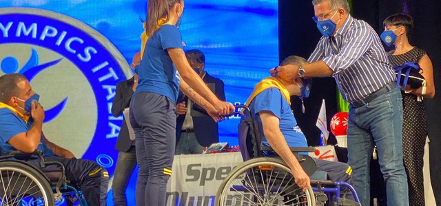 PREMIATI AL TEATRO COMUNALE DI CATANZARO GLI ATLETI CALABRESI SPECIAL OLYMPICS