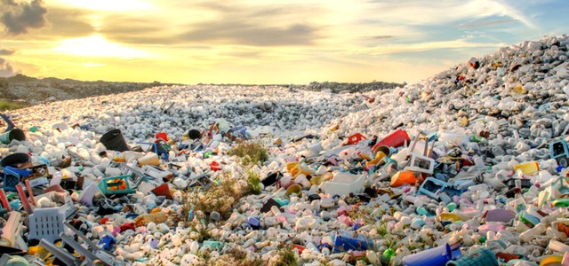 Catanzaro, approvata la mozione Plastic Free. Mostaccioli: "Ora si passi dalle parole ai fatti per il bene comune"