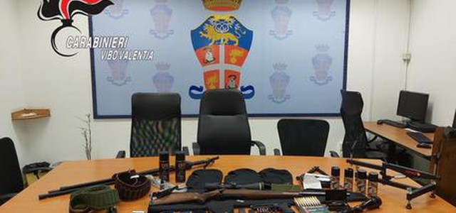 Era fuggito dopo il pentimento del fratello, arrestato