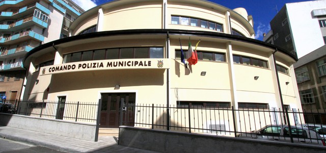 Lavori su viale Crotone, variazione flussi traffico