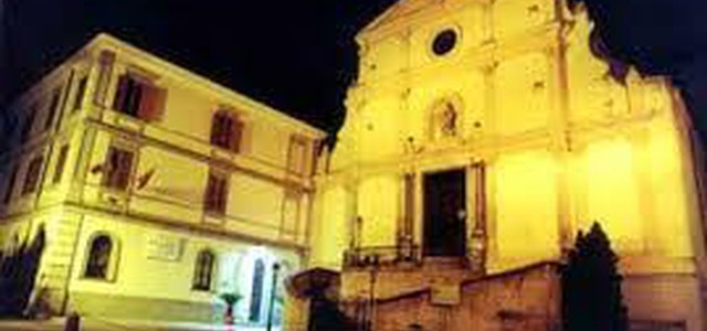 Sarà tre volte Natale, in mille al museo