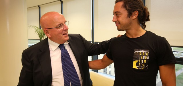 Oliverio ha incontrato il regista Jonas Carpignano candidato all’Oscar (VIDEO)