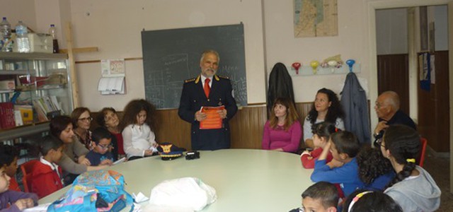 Festa di fine anno della scuola per giovani stranieri