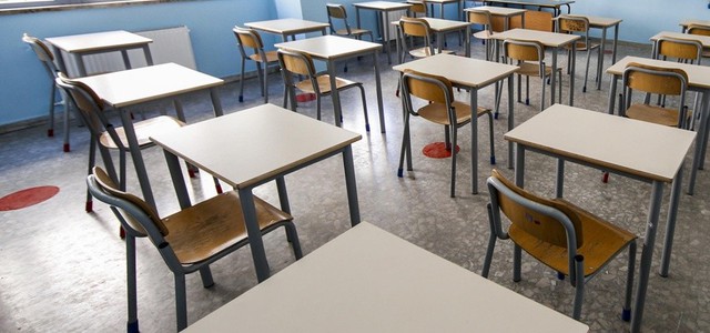 Catanzaro, lunedì scuole chiuse per lavori Enel E- Distribuzione (elenco)
