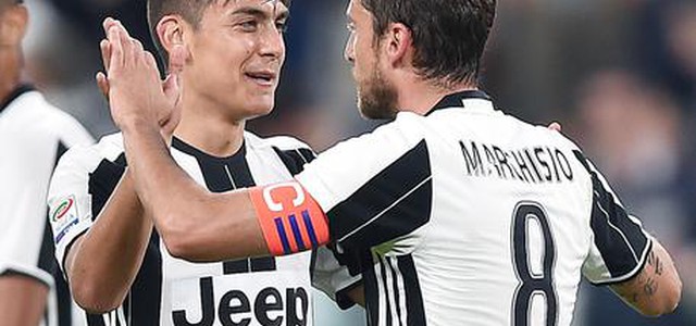 Serie A: Juventus batte Genoa 4-0, le mani sul sesto scudetto consecutivo