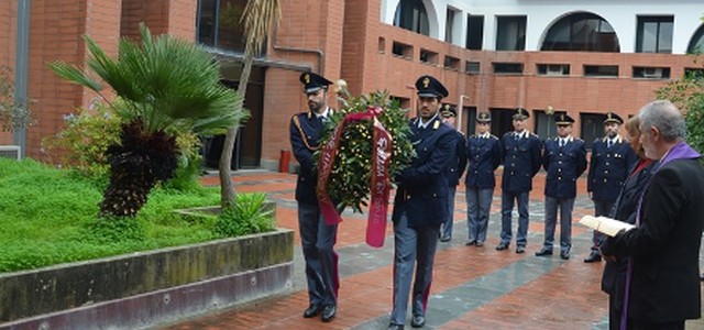 Commemorazione dei defunti, la Polizia di Stato ricorda i suoi caduti