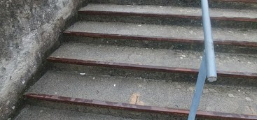 Celia: "Quella scalinata pericolosa della scuola di via Giovanni 23"