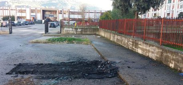 Incendiata auto assessore Comune Cosenza