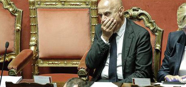 Migranti: incontro Minniti-Raggi, nasce 'cabina regia'