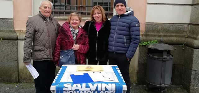 Grande successo del punto informativo sulla Lega a Borgia