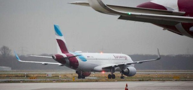 Turbolenze su volo da Lamezia Terme a Berlino: otto feriti, grave una donna