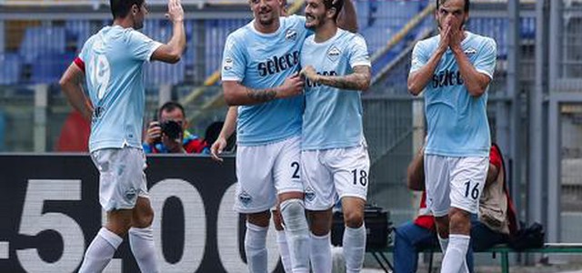 Serie A: Lazio Sassuolo 6-1, Benevento Inter 1-2