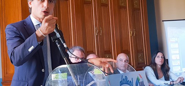 Falcomatà: "Rilanciare su formazione e lavoro"