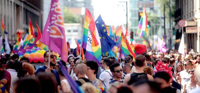 Giornata mondiale contro l'omofobia. Ue: 'Stati obbligati proteggere Lgbti'