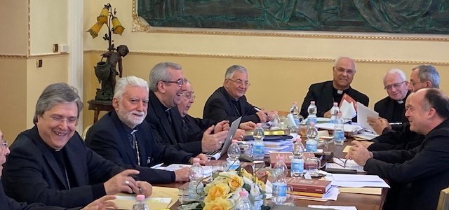 Coronavirus, le indicazioni della Conferenza Episcopale Calabra