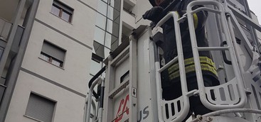 Incendio in abitazione a Cosenza