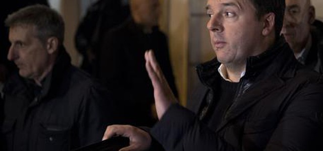 Assemblea Pd: Su congresso Renzi non tratta, Dem a un passo dalla scissione