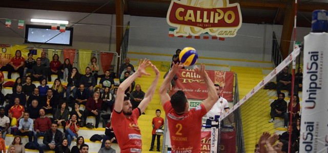 Bella battaglia contro Ravenna che si impone al Pala Valentia in quattro set