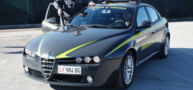 Agenzia delle Entrate di Genova, arrestato il direttore mentre intascava una tangente